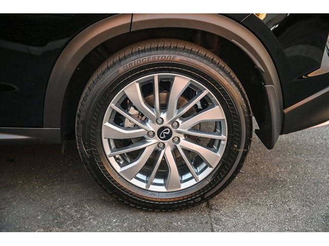 2025 Infiniti QX50 PURE photo 11
