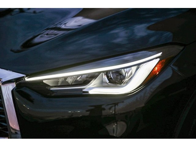 2025 Infiniti QX50 PURE photo 4