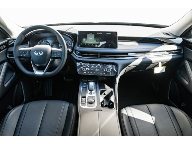 2025 Infiniti QX60 Pure photo 11