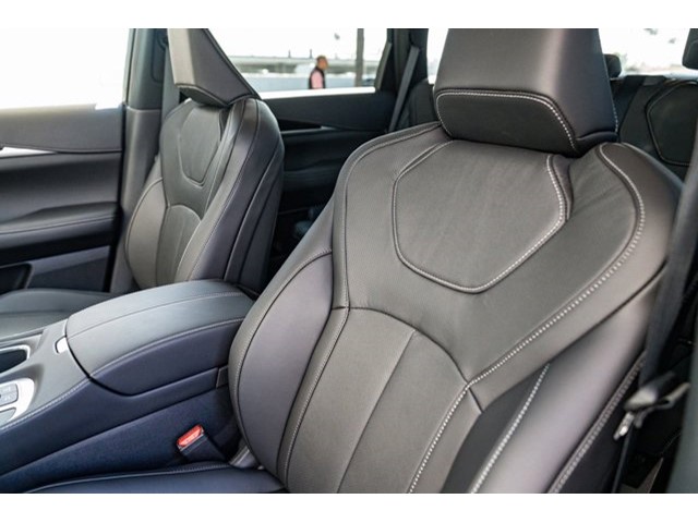 2025 Infiniti QX60 Pure photo 18