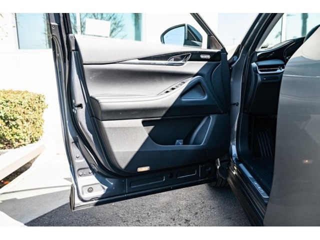 2025 Infiniti QX60 Pure photo 20