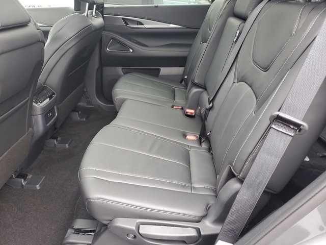 2025 Infiniti QX60 Luxe photo 14