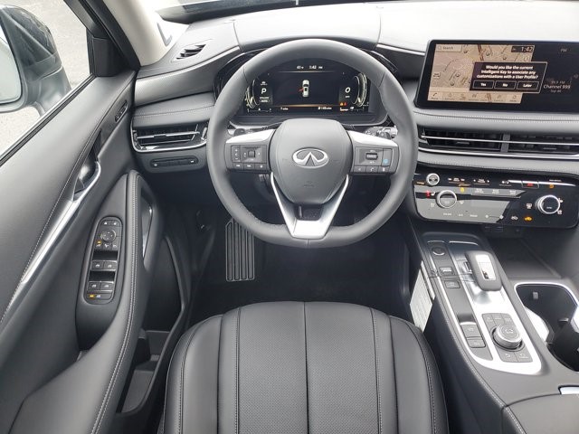 2025 Infiniti QX60 Luxe photo 5