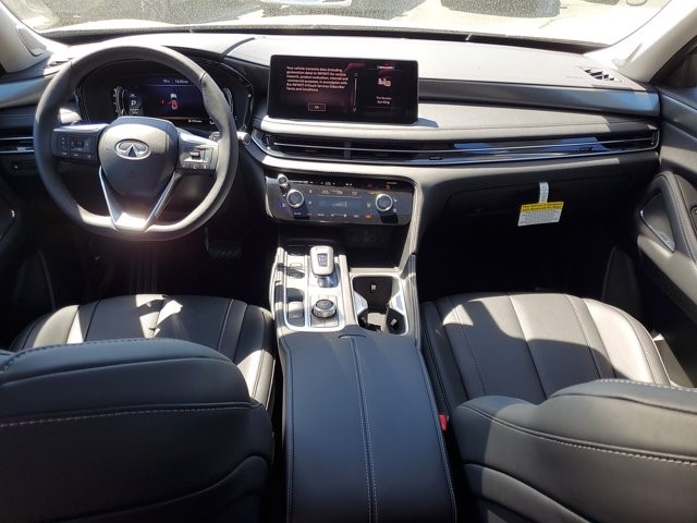 2025 Infiniti QX60 Luxe photo 5