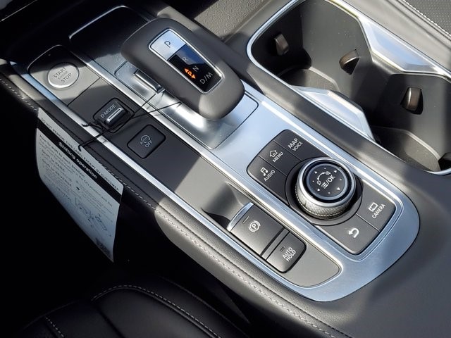 2025 Infiniti QX60 Luxe photo 8