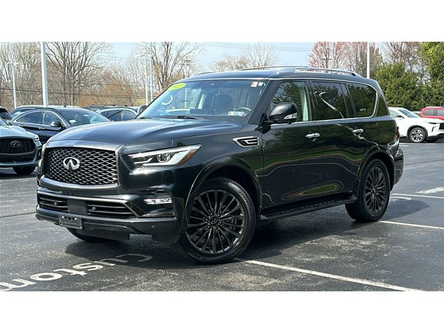 2022 INFINITI QX80 PREMIUM SELECT PREMIUM SELECT AWD Premium Unleaded V-8 5.6 L/339 [1]