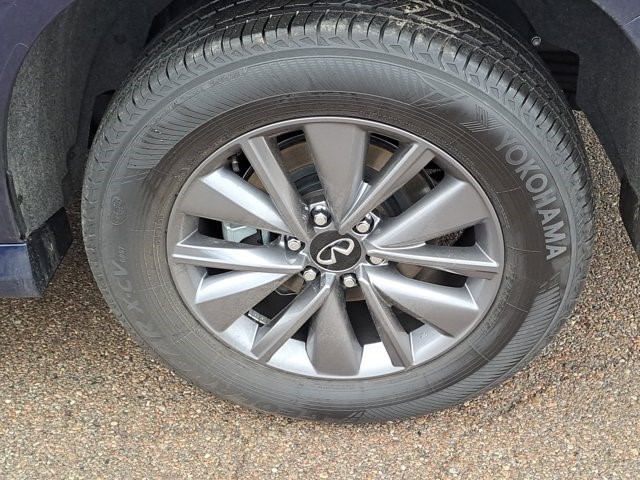 2025 INFINITI QX80 Pure 4WD - Photo 10