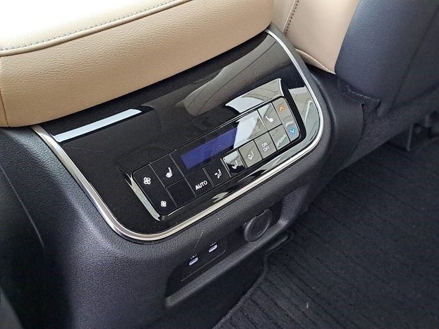 2025 INFINITI QX80 Pure 4WD - Photo 12