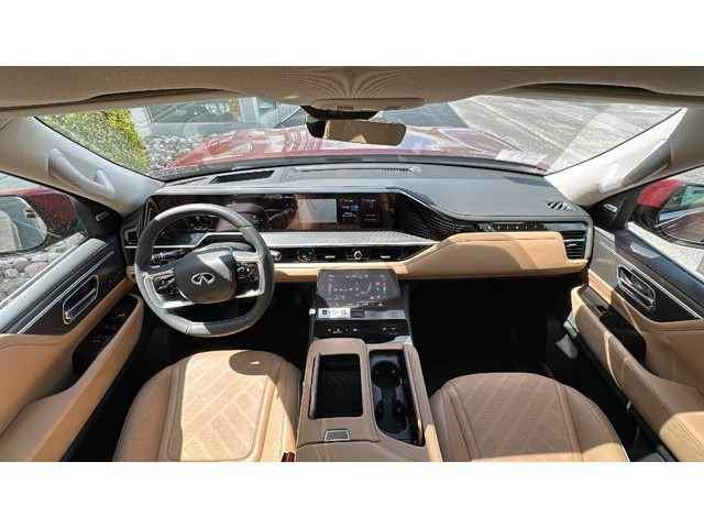 2025 INFINITI QX80 LUXE LUXE AWD Twin Turbo Premium Unleaded V-6 3.5 L/213 [11]