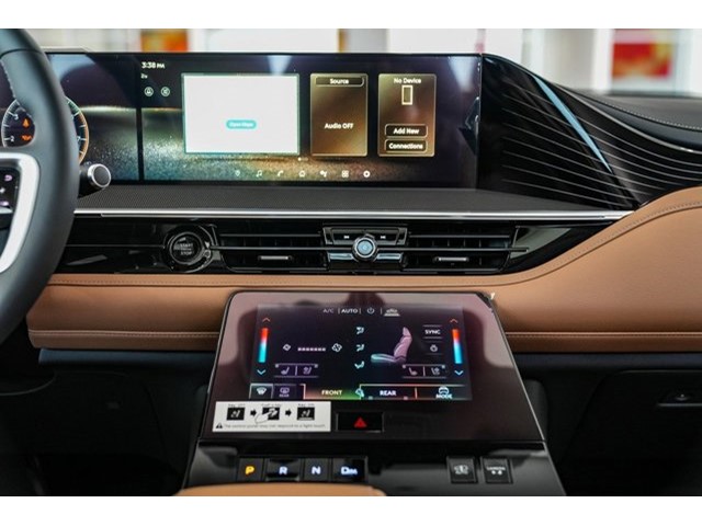 2025 Infiniti QX80 Luxe photo 11