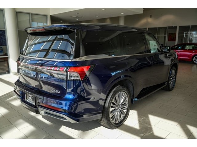 2025 Infiniti QX80 Luxe photo 6