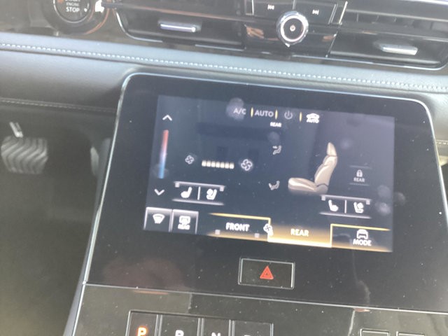 2025 Infiniti QX80 Sensory photo 17
