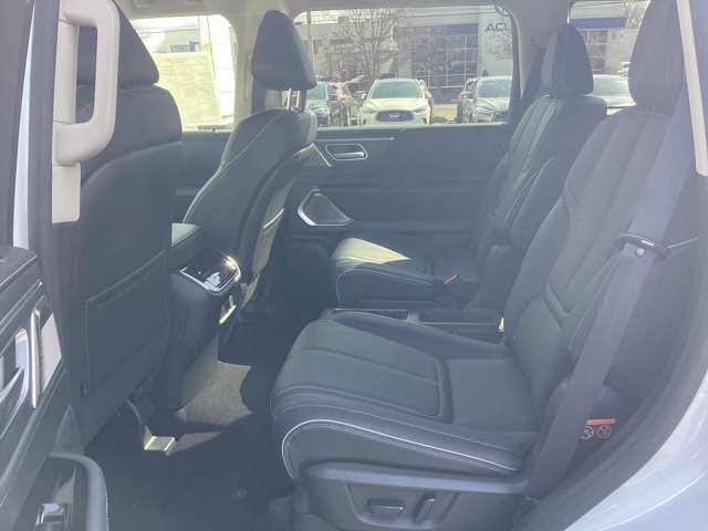 2025 Infiniti QX80 Sensory photo 8