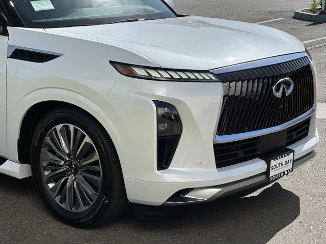 2025 Infiniti QX80 Sensory photo 11
