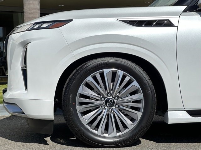 2025 Infiniti QX80 Sensory photo 4