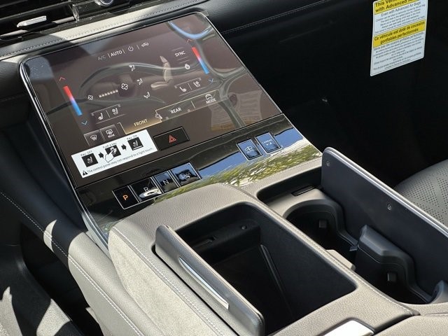 2025 Infiniti QX80 Sensory photo 34