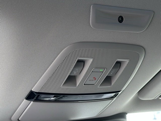 2025 Infiniti QX80 Sensory photo 35