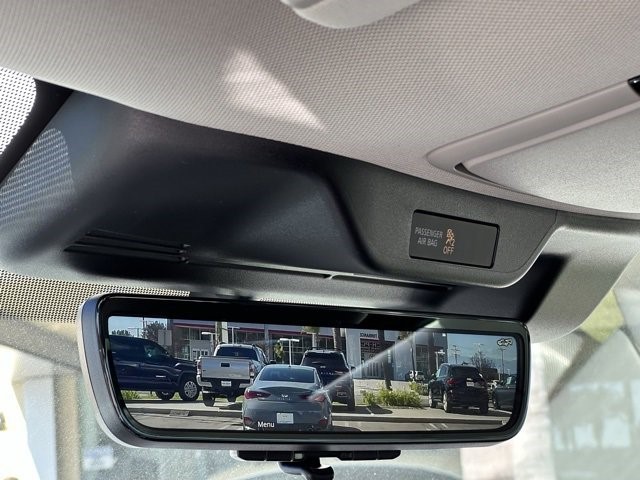2025 Infiniti QX80 Sensory photo 36