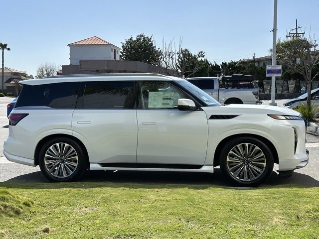 2025 Infiniti QX80 Sensory photo 9