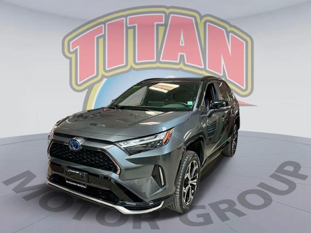 2022 Toyota RAV4 Prime XSE [2]