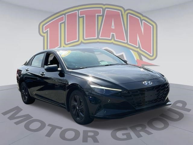 2022 Hyundai Elantra SEL [1]