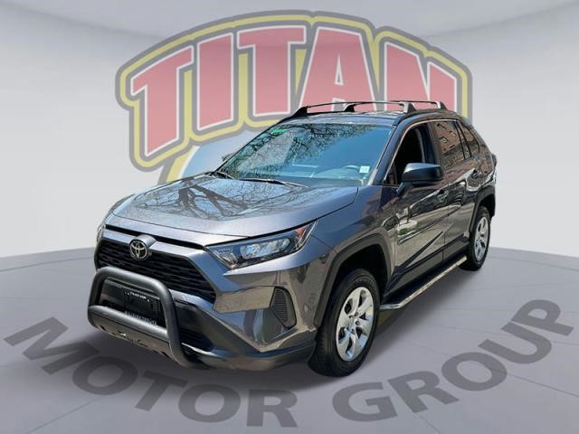 2022 Toyota RAV4 LE [3]