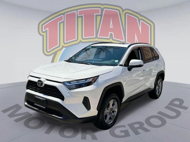 2023 Toyota RAV4 XLE [7]