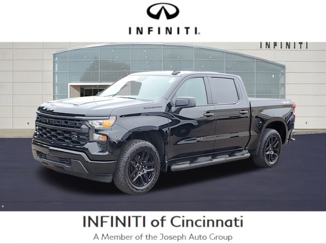 2024 Chevrolet Silverado 1500 Custom 4WD Crew Cab 147" Custom Turbocharged Gas I4 2.7L/166 [0]