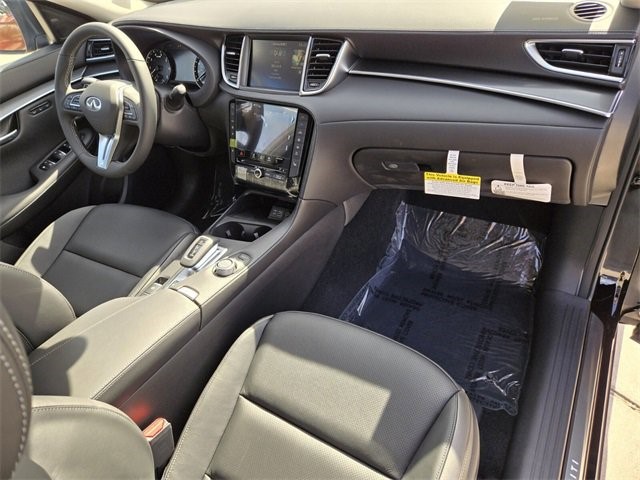 2025 Infiniti QX50 Luxe AWD photo 19