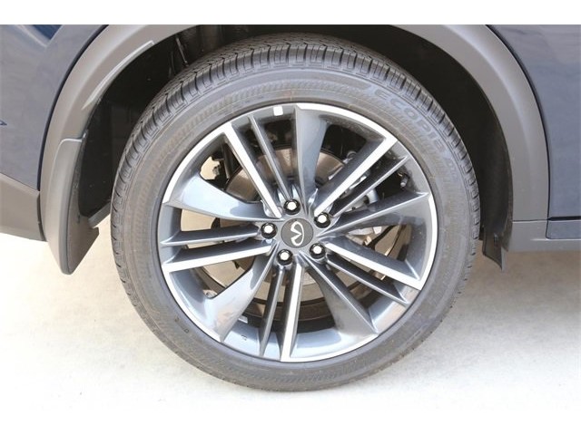 2025 Infiniti QX50 SPORT photo 8