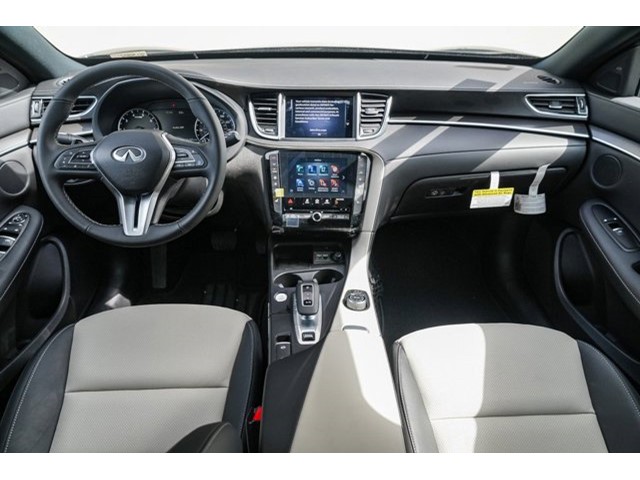 2025 Infiniti QX55 Luxe photo 10