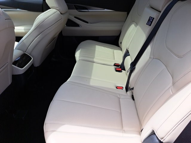 2025 Infiniti QX60 Luxe photo 14