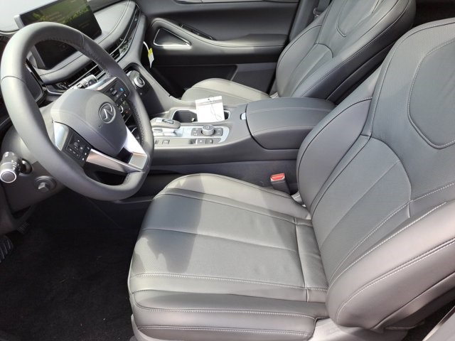 2025 Infiniti QX60 Luxe photo 14