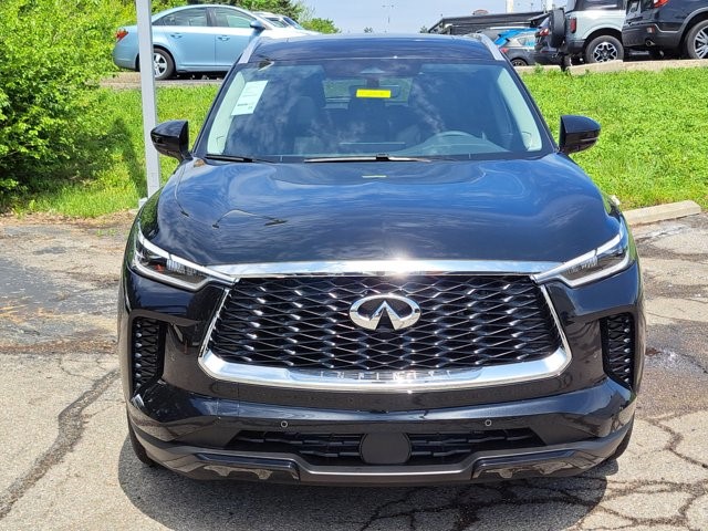 2025 Infiniti QX60 Luxe photo 4