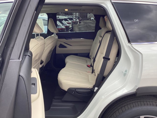 2025 Infiniti QX60 Sensory photo 9