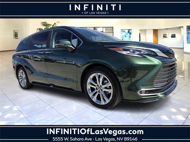 2023 Toyota Sienna Platinum Platinum FWD 7-Passenger Gas/Electric I-4 2.5 L/152 [4]