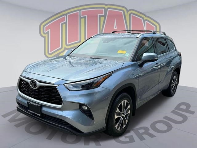 2022 Toyota Highlander XLE [12]