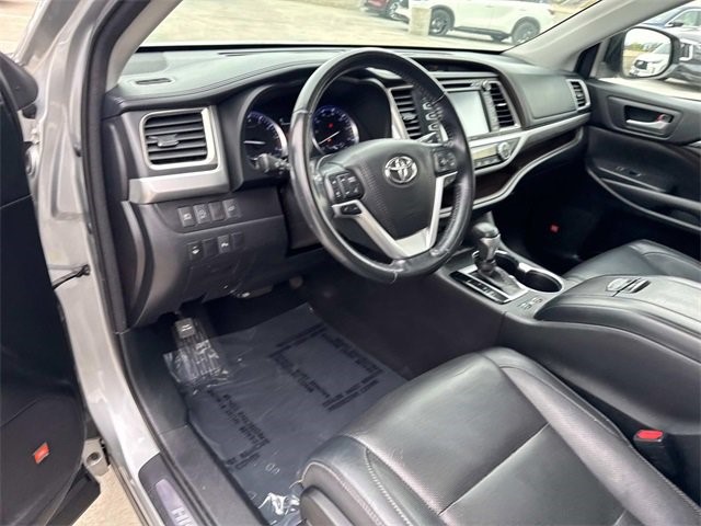 2018 Toyota Highlander Limited photo 14