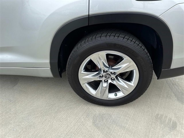 2018 Toyota Highlander Limited photo 7