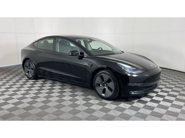 2022 Tesla Model 3 Base RWD Electric [2]