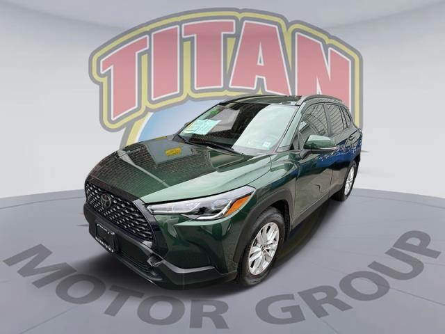 2022 Toyota Corolla Cross LE [12]