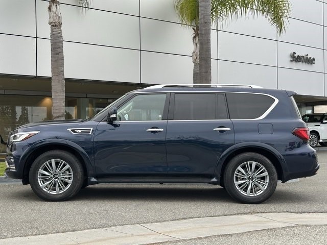 2024 Infiniti QX80 Luxe photo 3