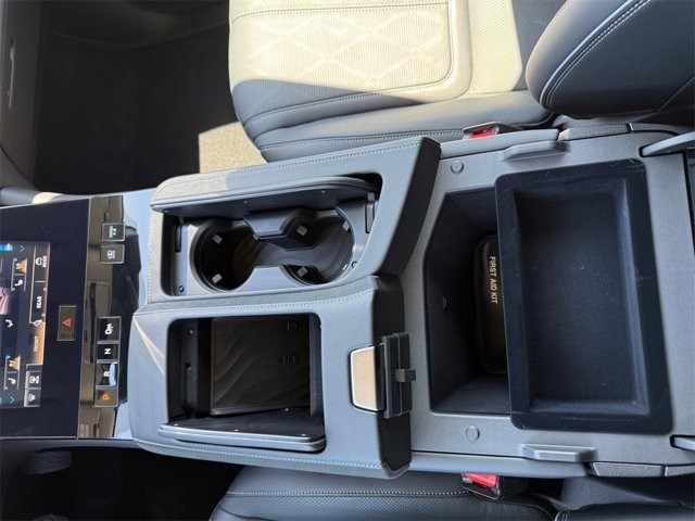 Certified 2025 INFINITI QX80 Sensory 4WD with VIN JN8AZ3DB0S9402885 for sale in Merrillville, IN