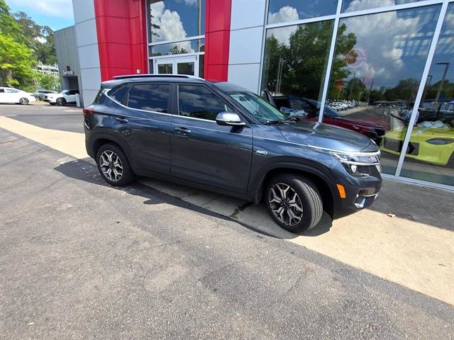 2022 Kia Seltos EX EX IVT AWD Regular Unleaded I-4 2.0 L/122 [0]