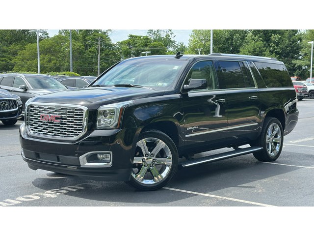 2019 GMC Yukon XL Denali 4WD 4dr Denali Gas V8 6.2L/376 [2]