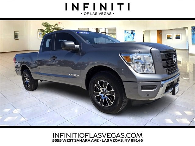 2024 Nissan Titan SV 4x4 King Cab SV Premium Unleaded V-8 5.6 L/339 [0]