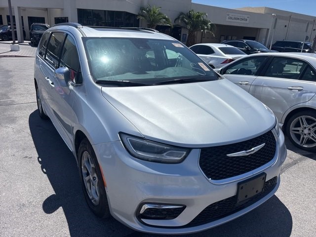 Used 2022 Chrysler Pacifica Limited with VIN 2C4RC1GG5NR175817 for sale in Las Vegas, NV