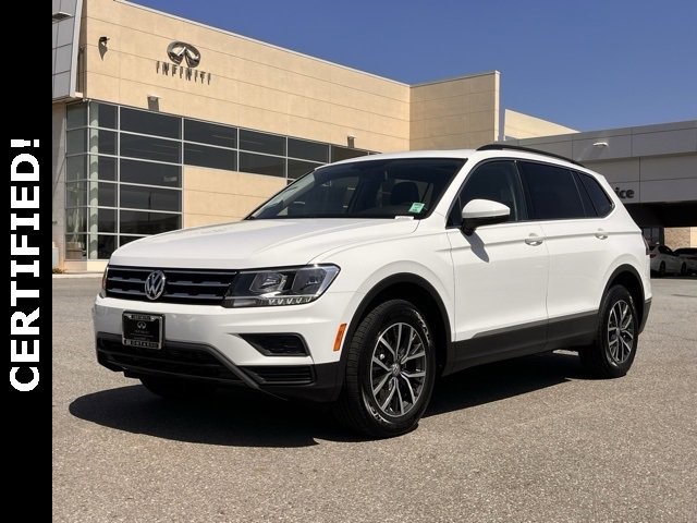 2020 Volkswagen Tiguan SE 2.0T SE FWD Intercooled Turbo Regular Unleaded I-4 2.0 L/121 [0]