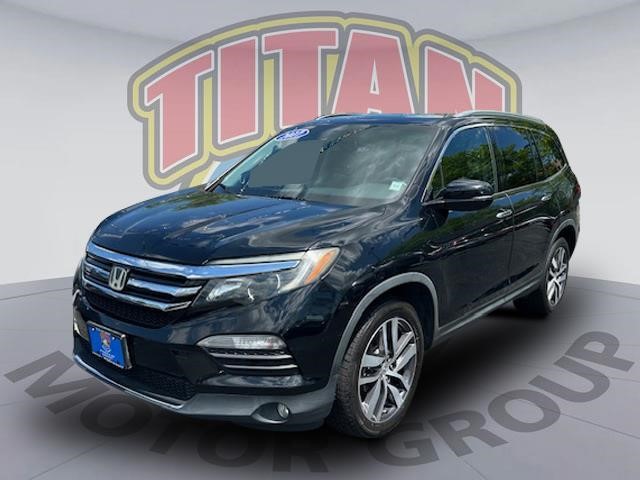 2017 Honda Pilot Touring [1]