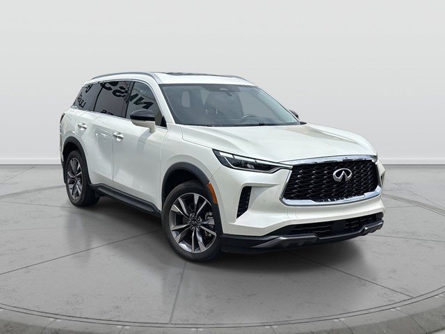 2022 INFINITI QX60 LUXE LUXE FWD Premium Unleaded V-6 3.5 L/213 [2]